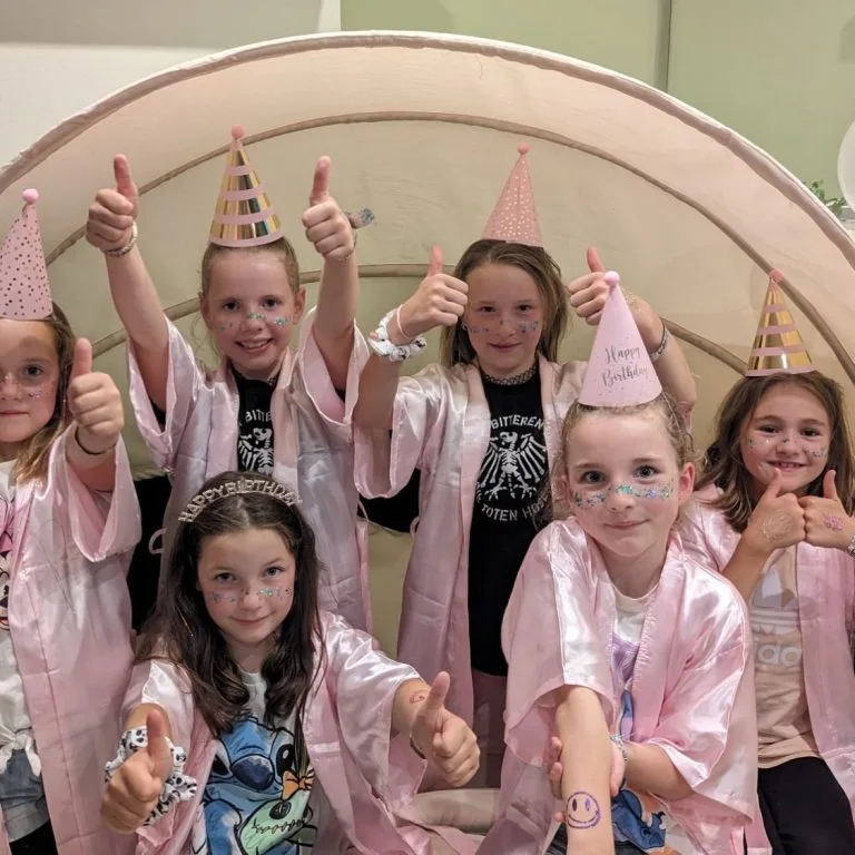 Beautynachmittag Kinderschminken beim Beautynachmittag
