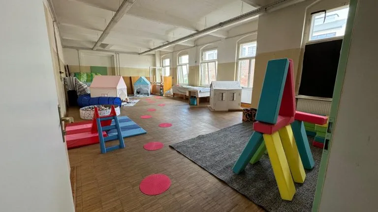 Bilinguale Hochzeit mit >50 Kids Bilinguale Hochzeit Luckenwalde, Brandenburg – Eindruck 4 von 13