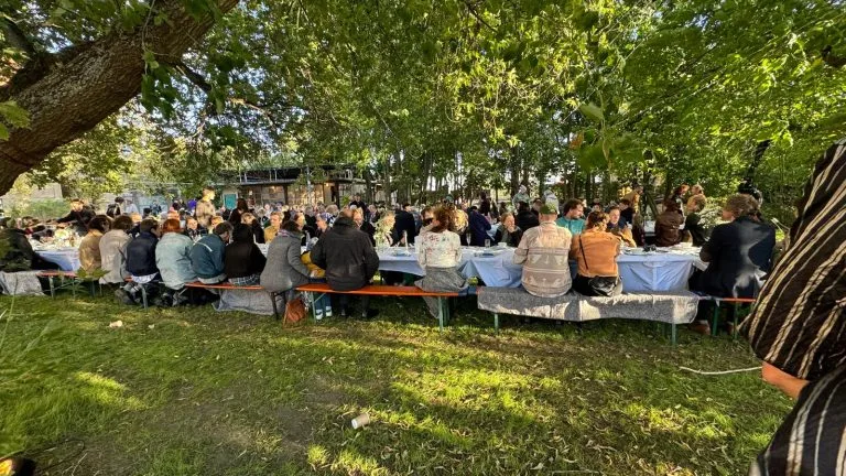 Bilinguale Hochzeit mit >50 Kids Bilinguale Hochzeit Luckenwalde, Brandenburg – Eindruck 9 von 13